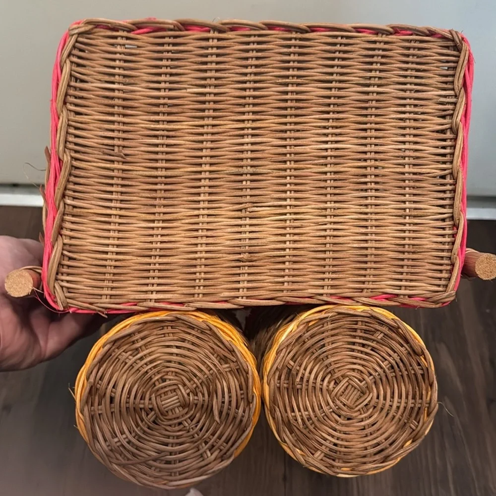 NEW Anthropologie Nina Handwoven Wine Picnic Basket - Picture 13 of 13